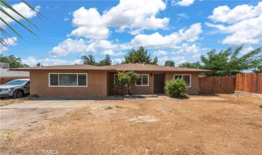 1375 Beaumont Avenue, Beaumont, California 92223, 4 Bedrooms Bedrooms, ,2 BathroomsBathrooms,Residential,Buy,1375 Beaumont Avenue,CV24133405