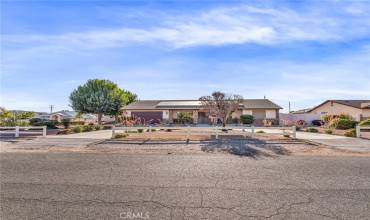 14281 Cronese Road, Apple Valley, California 92307, 4 Bedrooms Bedrooms, ,3 BathroomsBathrooms,Residential,Buy,14281 Cronese Road,HD24145151