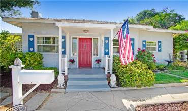 10012 Plainview Avenue, Tujunga, California 91042, 3 Bedrooms Bedrooms, ,2 BathroomsBathrooms,Residential,Buy,10012 Plainview Avenue,SR24144877