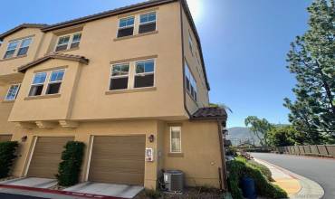 1661 WATERLILY WAY, San Marcos, California 92078, 2 Bedrooms Bedrooms, ,2 BathroomsBathrooms,Residential,Buy,1661 WATERLILY WAY,240016967SD