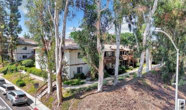 6386 Rancho Mission Road 322, San Diego, California 92108, 1 Bedroom Bedrooms, ,1 BathroomBathrooms,Residential,Buy,6386 Rancho Mission Road 322,PTP2404375