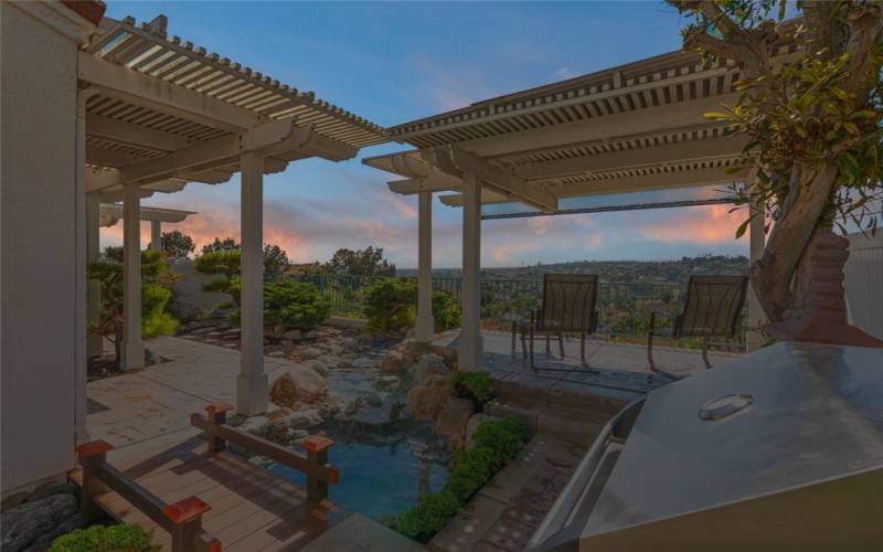 Gorgeous Backyard/Patio!