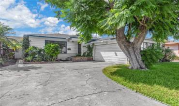 12322 Crewe Street, Norwalk, California 90650, 3 Bedrooms Bedrooms, ,2 BathroomsBathrooms,Residential,Buy,12322 Crewe Street,PW24149929