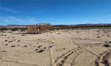 825 Pampas Avenue, 29 Palms, California 92277, ,Land,Buy,825 Pampas Avenue,JT24150154