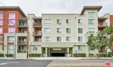 100 S Alameda Street 323, Los Angeles, California 90012, 3 Bedrooms Bedrooms, ,2 BathroomsBathrooms,Residential Lease,Rent,100 S Alameda Street 323,24418505