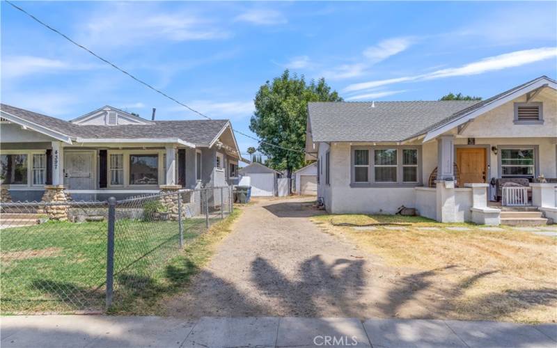 Driveway leading to garage