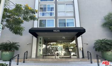 1025 N Kings Road 109, West Hollywood, California 90069, 1 Bedroom Bedrooms, ,1 BathroomBathrooms,Residential,Buy,1025 N Kings Road 109,24418537