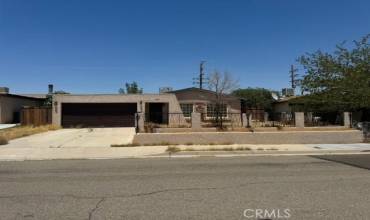 1013 Glacier Drive, Barstow, California 92311, 4 Bedrooms Bedrooms, ,2 BathroomsBathrooms,Residential,Buy,1013 Glacier Drive,HD24151015