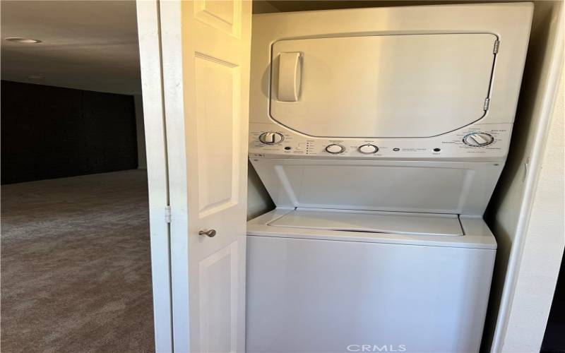 Washer/Dryer in the closet