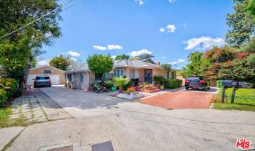 7543 Chimineas Avenue, Reseda, California 91335, 4 Bedrooms Bedrooms, ,3 BathroomsBathrooms,Residential,Buy,7543 Chimineas Avenue,24418417