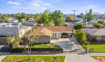 3816 Lofton Place, Riverside, California 92501, 3 Bedrooms Bedrooms, ,2 BathroomsBathrooms,Residential,Buy,3816 Lofton Place,24418901