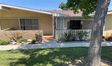 19223 Avenue Of The Oaks B, Newhall, California 91321, 2 Bedrooms Bedrooms, ,1 BathroomBathrooms,Residential,Buy,19223 Avenue Of The Oaks B,DW24151331