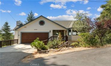 26595 Placer Lane, Lake Arrowhead, California 92352, 3 Bedrooms Bedrooms, ,3 BathroomsBathrooms,Residential,Buy,26595 Placer Lane,RW24152033