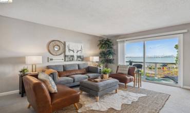 2 Admiral Dr B287, Emeryville, California 94608, 1 Bedroom Bedrooms, ,1 BathroomBathrooms,Residential,Buy,2 Admiral Dr B287,41067591