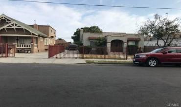 724 W 57th Street, Los Angeles, California 90037, 3 Bedrooms Bedrooms, ,2 BathroomsBathrooms,Residential Income,Buy,724 W 57th Street,SB23131460