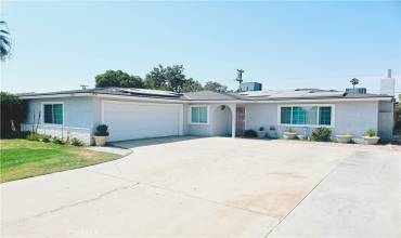 3808 Hoffman Avenue, Bakersfield, California 93309, 3 Bedrooms Bedrooms, ,2 BathroomsBathrooms,Residential,Buy,3808 Hoffman Avenue,SR24152275