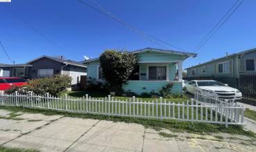 9430 C, Oakland, California 94603, 2 Bedrooms Bedrooms, ,1 BathroomBathrooms,Residential,Buy,9430 C,41067616