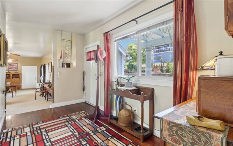 Bright Entry foyer