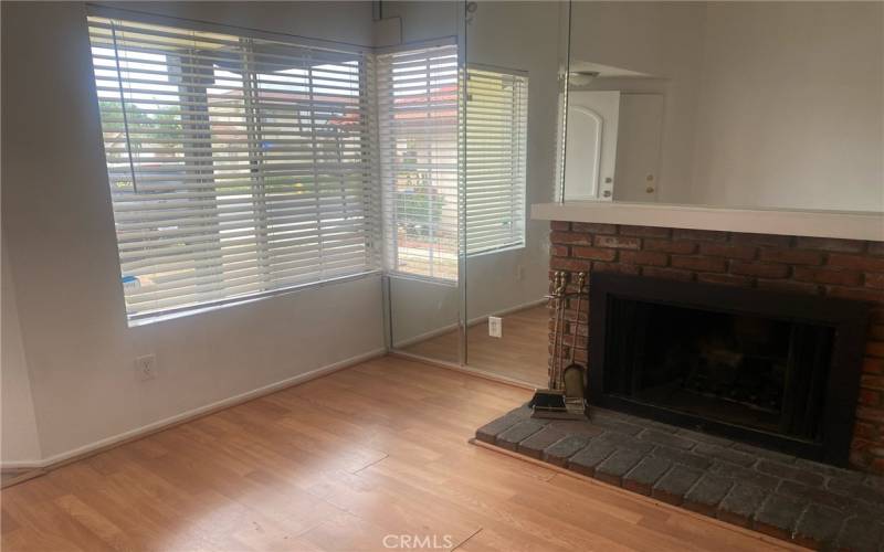 fireplace in Livingroom