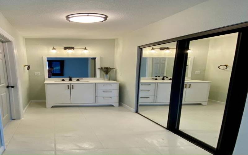 Main Bedroom Bath Vanity and Closet