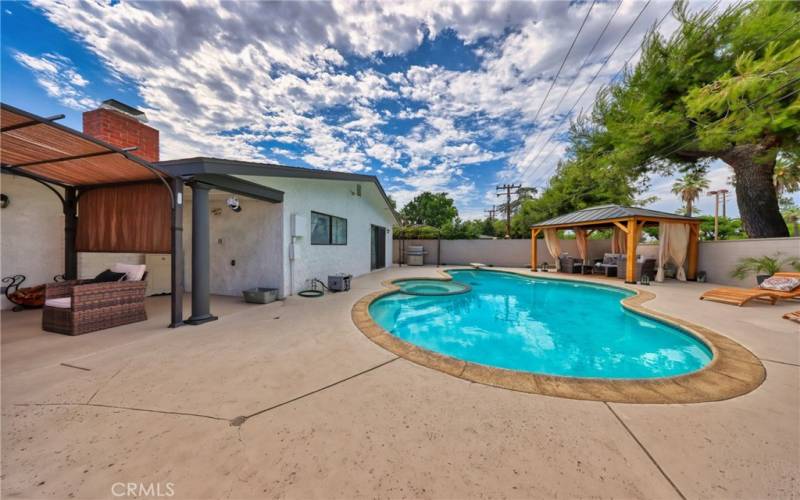 Backyard Pool