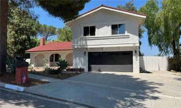 1781 Calle Zocalo, Thousand Oaks, California 91360, 5 Bedrooms Bedrooms, ,3 BathroomsBathrooms,Residential,Buy,1781 Calle Zocalo,GD24146167