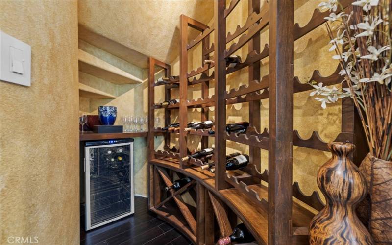 Custom Pocket Wine Cellar