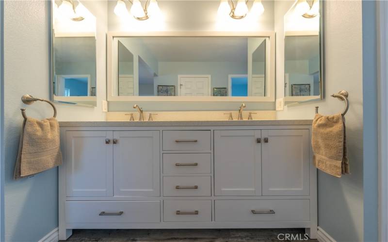 Main bathroom double vanity.