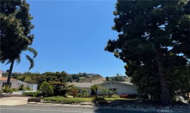 1104 Via Coronel, Palos Verdes Estates, California 90274, 5 Bedrooms Bedrooms, ,3 BathroomsBathrooms,Residential Lease,Rent,1104 Via Coronel,SB24151675