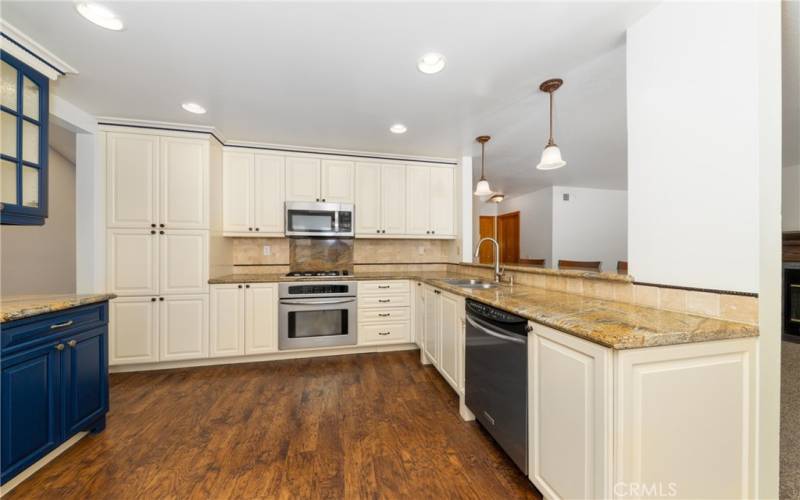 Kitchen with Granite countertops.