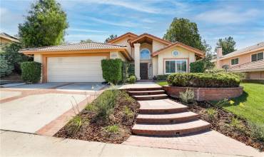 28216 Kenton Lane, Saugus, California 91350, 4 Bedrooms Bedrooms, ,2 BathroomsBathrooms,Residential,Buy,28216 Kenton Lane,SR24147554