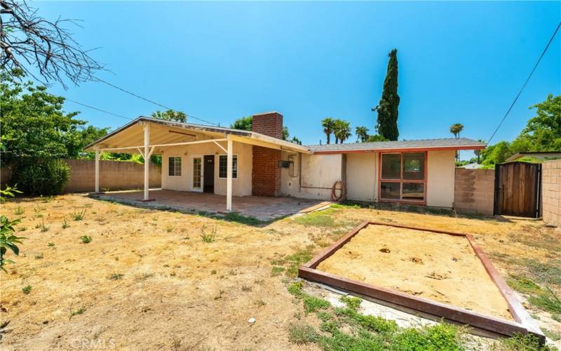 Good-size yard with covered patio