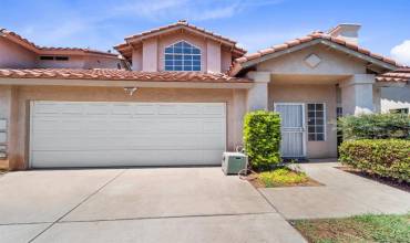 882 Friendly Cir, El Cajon, California 92021, 3 Bedrooms Bedrooms, ,2 BathroomsBathrooms,Residential,Buy,882 Friendly Cir,240017280SD