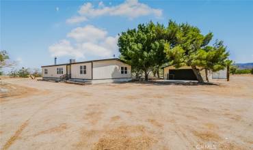 23030 W Avenue C, Lancaster, California 93536, 3 Bedrooms Bedrooms, ,2 BathroomsBathrooms,Residential,Buy,23030 W Avenue C,SR24153124