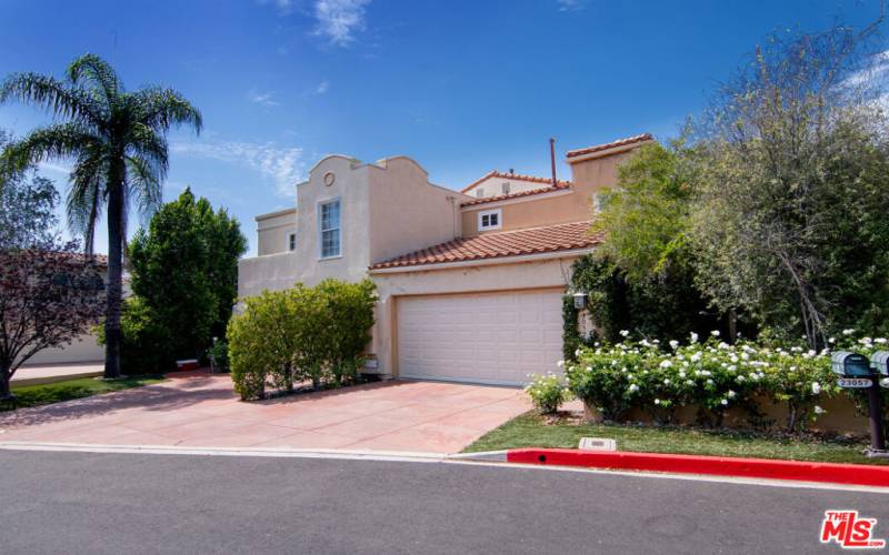 Front of Townhome