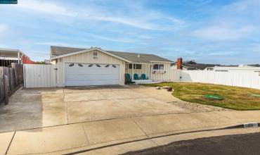 70 Blackwood Ct, San Pablo, California 94806, 4 Bedrooms Bedrooms, ,2 BathroomsBathrooms,Residential,Buy,70 Blackwood Ct,41067749