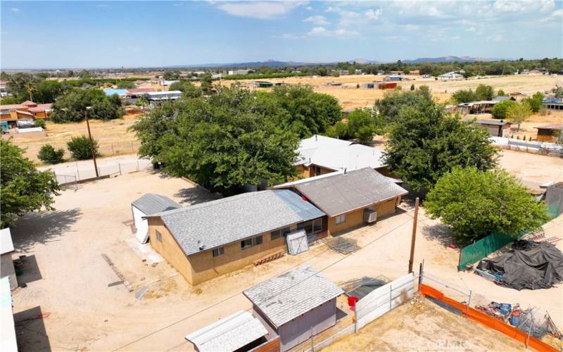 overview of sheds and stalls