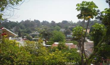 2165 Valentine Street 1, Los Angeles, California 90026, 2 Bedrooms Bedrooms, ,2 BathroomsBathrooms,Residential,Buy,2165 Valentine Street 1,SW24153313