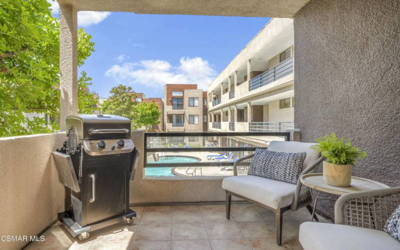 7826 Topanga Cyn Blvd #224 - Balcony