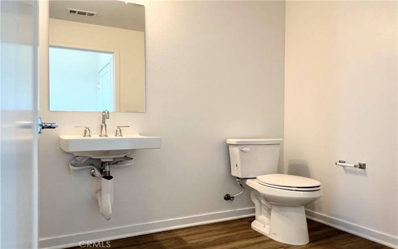 1st floor half bathroom