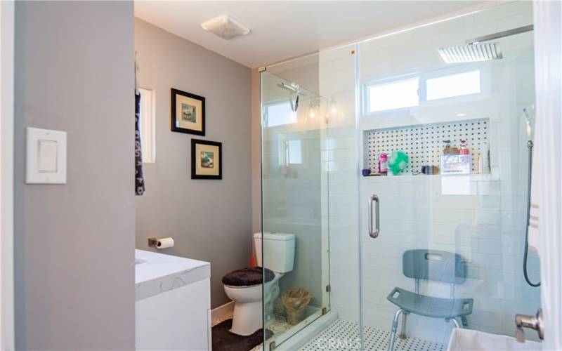 Remodeled Guest Bath with oversized shower!