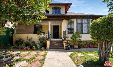 125 S Avenue 60, Los Angeles, California 90042, 3 Bedrooms Bedrooms, ,Residential Income,Buy,125 S Avenue 60,24419229