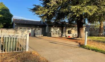 4724 N Pershing Avenue, San Bernardino, California 92407, 2 Bedrooms Bedrooms, ,1 BathroomBathrooms,Residential,Buy,4724 N Pershing Avenue,EV24150528