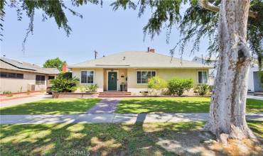 5361 E Willow Street, Long Beach, California 90815, 3 Bedrooms Bedrooms, ,2 BathroomsBathrooms,Residential,Buy,5361 E Willow Street,PW24151918