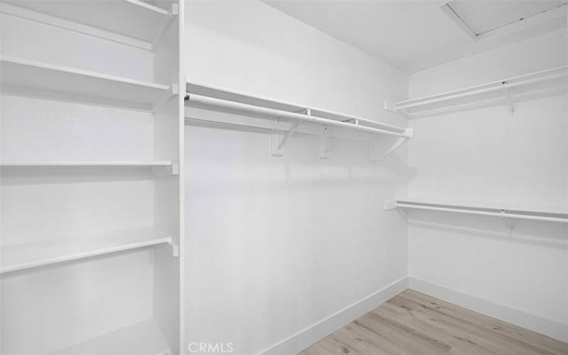 Master Walk In Closet