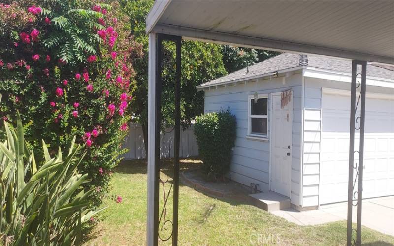 Covered Patio, Garage has side entrance and window