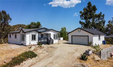 47800 Secret Falls Road, Aguanga, California 92536, 3 Bedrooms Bedrooms, ,2 BathroomsBathrooms,Residential,Buy,47800 Secret Falls Road,PW24152157