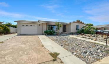 704 El Monte Rd, El Cajon, California 92020, 2 Bedrooms Bedrooms, ,1 BathroomBathrooms,Residential,Buy,704 El Monte Rd,240017408SD