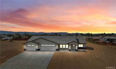 14641 Iroquois Road, Apple Valley, California 92307, 3 Bedrooms Bedrooms, ,2 BathroomsBathrooms,Residential,Buy,14641 Iroquois Road,HD24153695