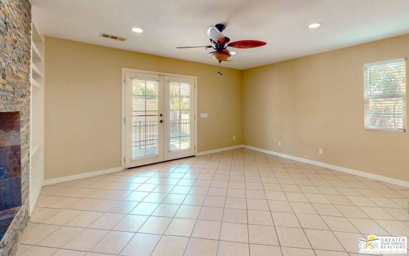 Family Dining Area A Breeze